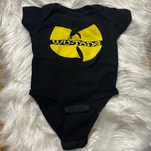 🔥 2 FOR $10! 🔥 GUC Rabbit Skins Baby Wu Tang Clan Onesie size 12 months